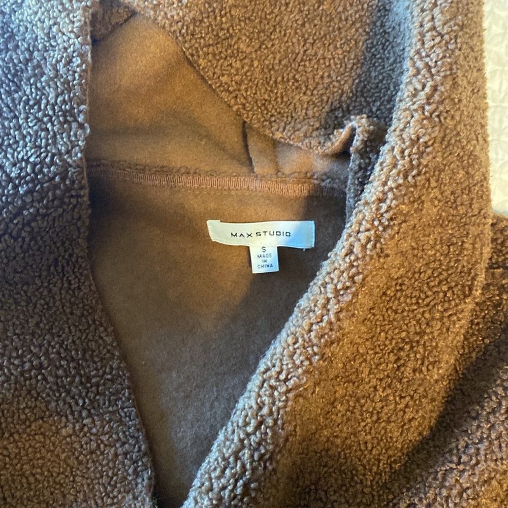 Max Studio Jacket - image 3